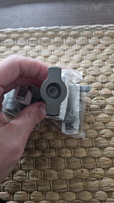 Pull studs NT30 6unds novo