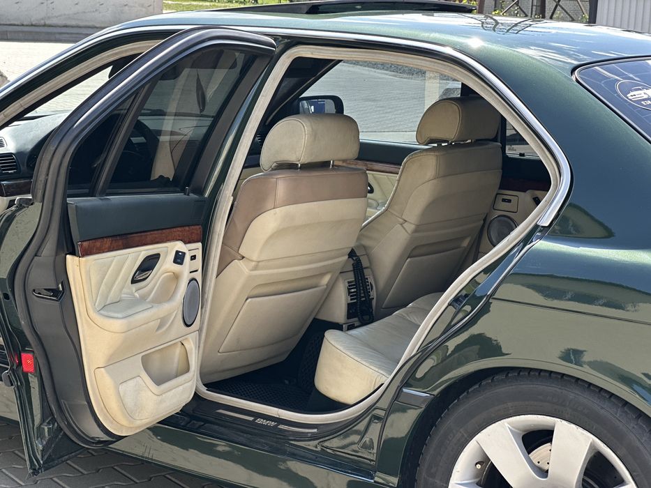 BMW E38 Рест 2001 М67