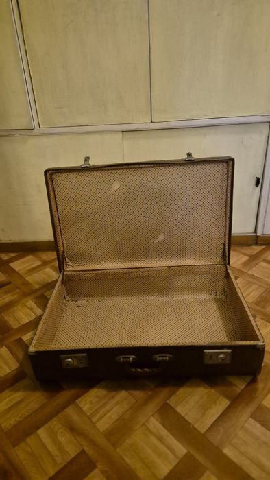 Walizka 50 lata vintage