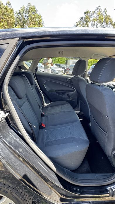 Ford fiesta 1.6 tdci titanium