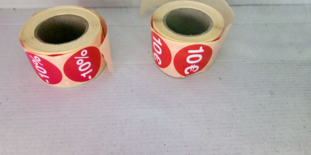 Conjunto rolos etiquetas vermelhas64187340184834121