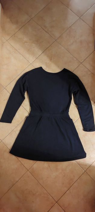 Vende-se um vestido