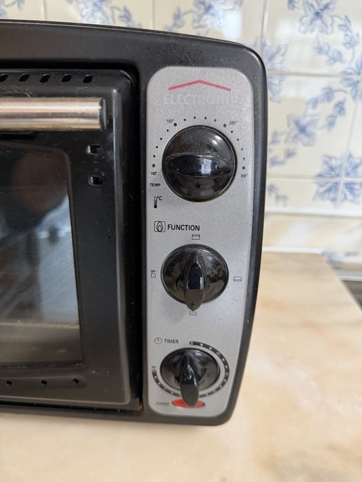 Mini forno eletrico