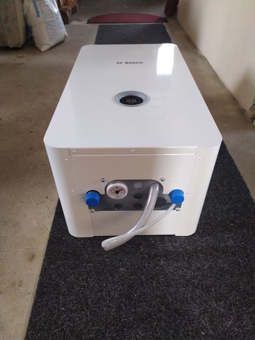 Продам электрокотел Bosch