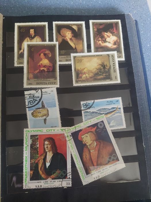 Продам альбом з марками СССР.