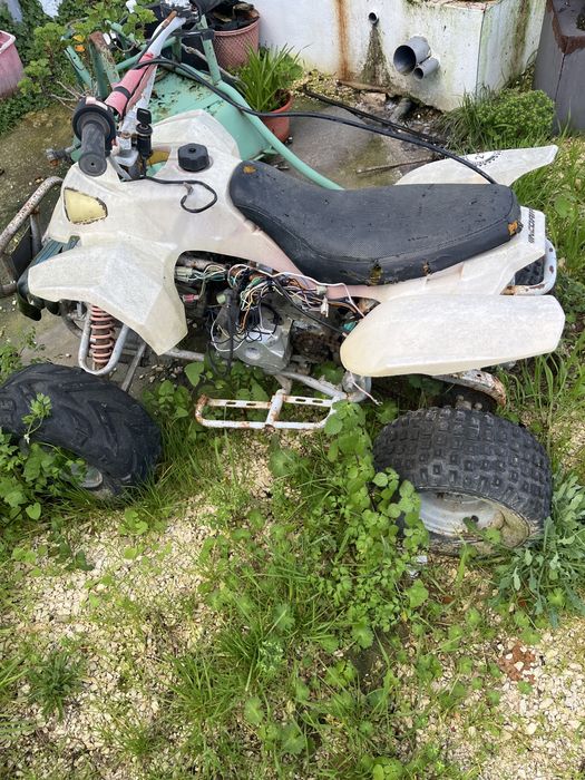 Moto 4 Avariada barata