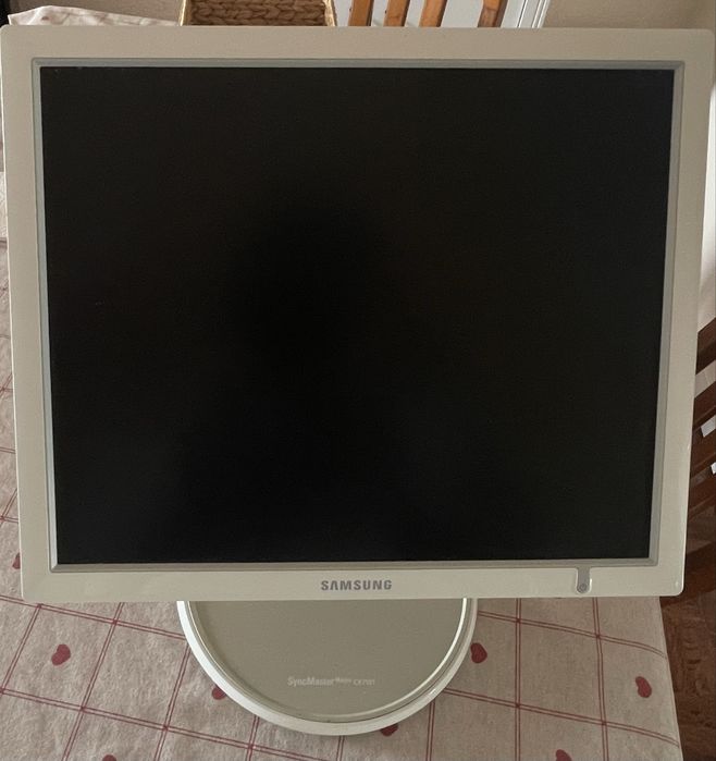 Monitor Samsung SyncMaster CX718T 2006