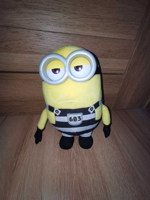 Maskotka Minionek 25cm minionki
