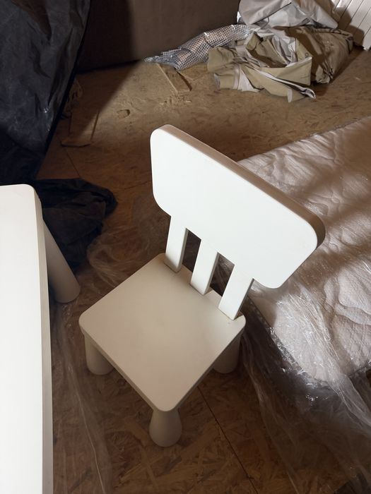 Столик з кріслами Ikea