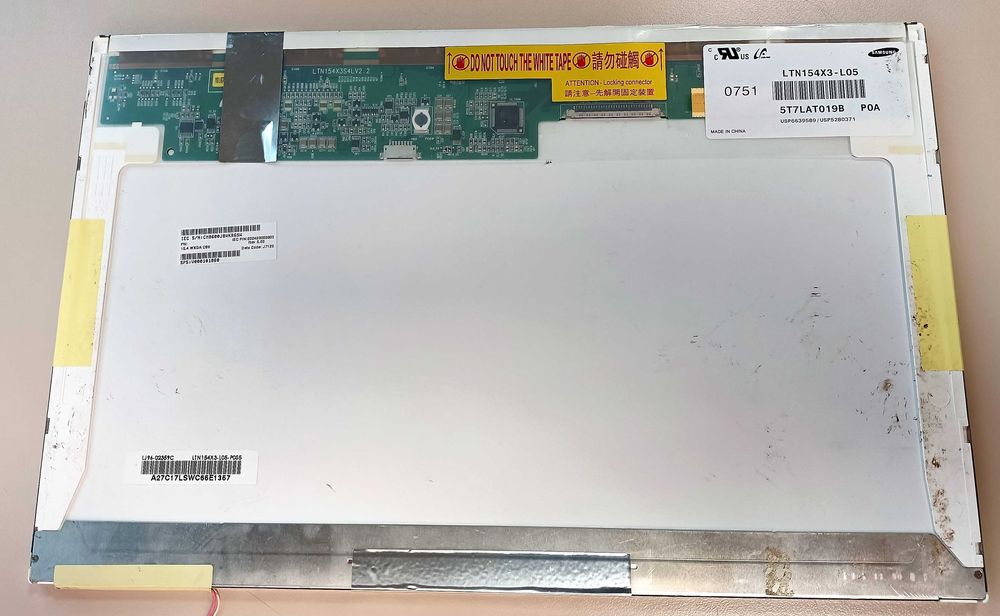 LCD Screen Samsung 15.4 LTN154X3-L05