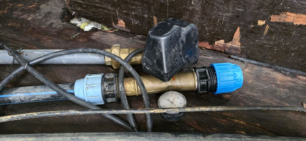 Bomba submersível monofasica