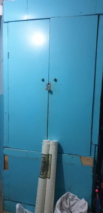 Продаж. Кімната в гуртожитку, Майдан Польовий