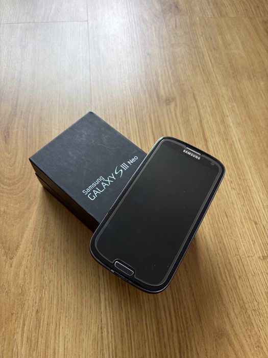 Używane telefony Samsung i Microsoft