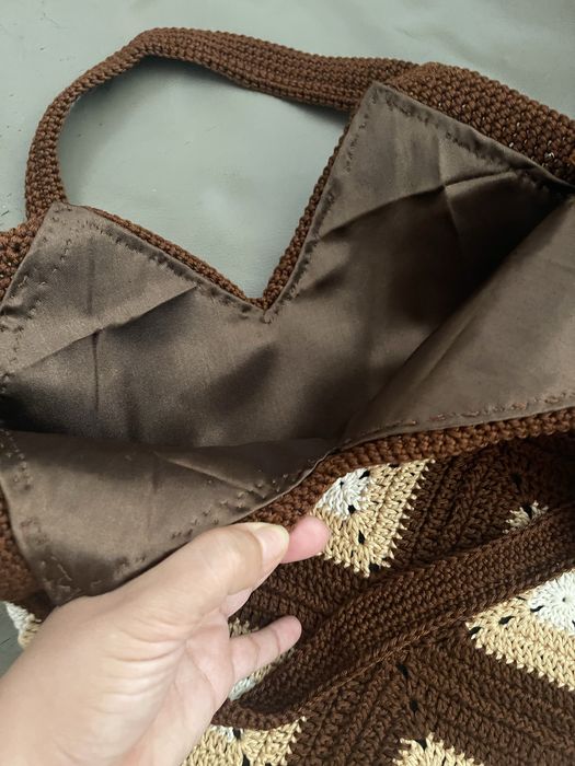 Mala em croche artesanal