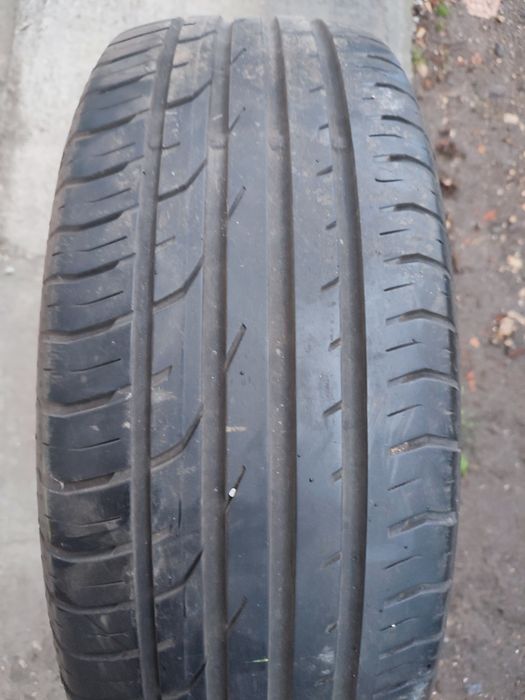 Pojedyncza opona Continental ContiPremiumContact2  215/55/18 99V