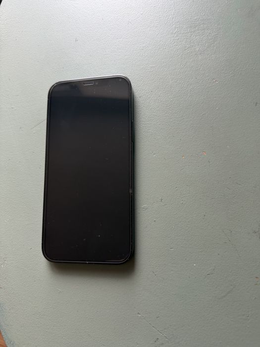 Iphone 12 pro granatowy