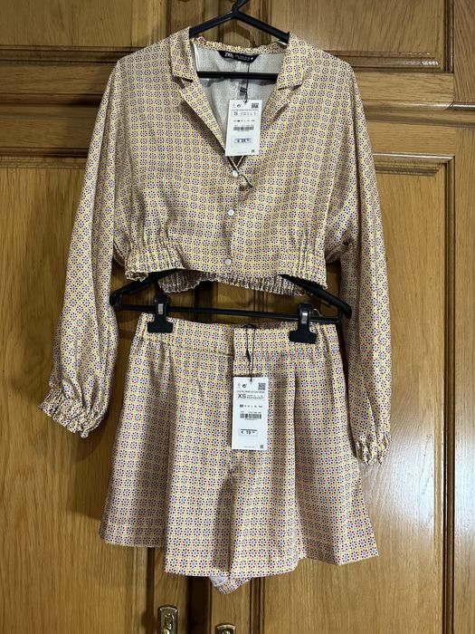 Conjunto acetinado ZARA - Novo