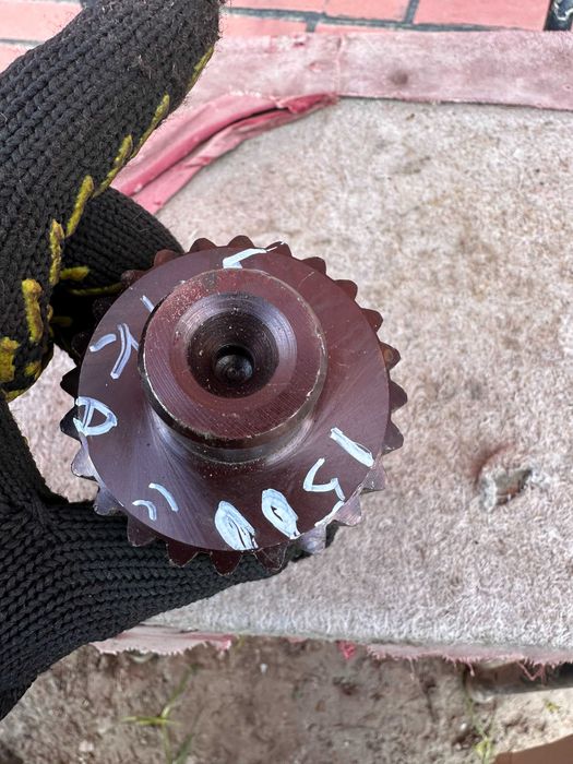 Вал Вом   МТЗ  НОВЫЙ