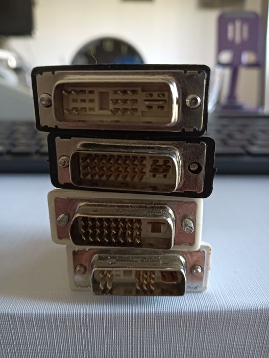 Ligações conectores DVI VGA