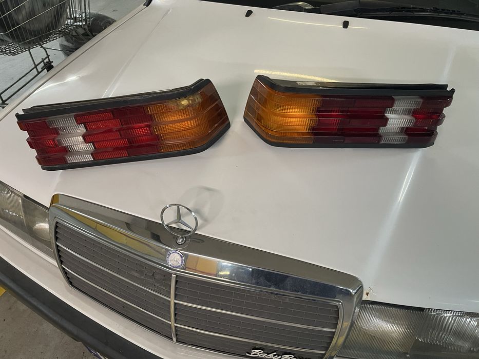 Mercedes 190 W201 Farolins Traseiros