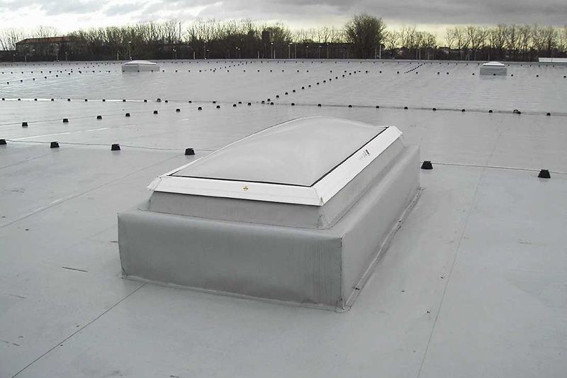 Покрівельні роботи з ПВХ мембрани