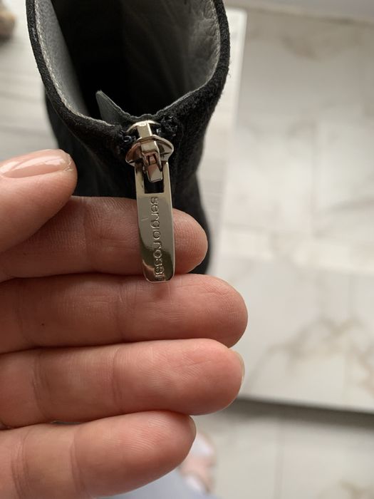 Замшеві чоботи на весну ,осінь