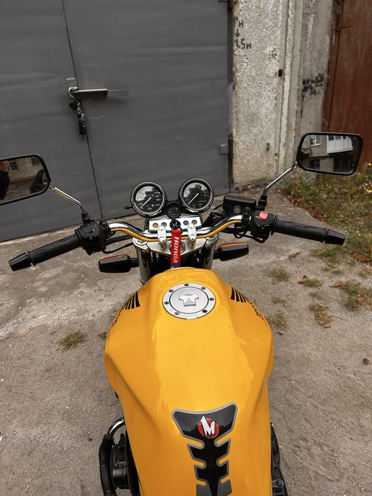 (Продам)Honda CB400SF