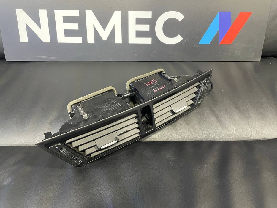 Дефлектор центральний решітка обдува BMW X1 E84 розборка