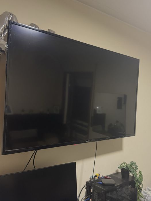 Smart TV Silver 4K 55’
