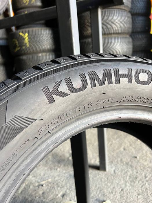 Шини 205/60 r16 Kumho WinterCraft wp52 2022р (235)