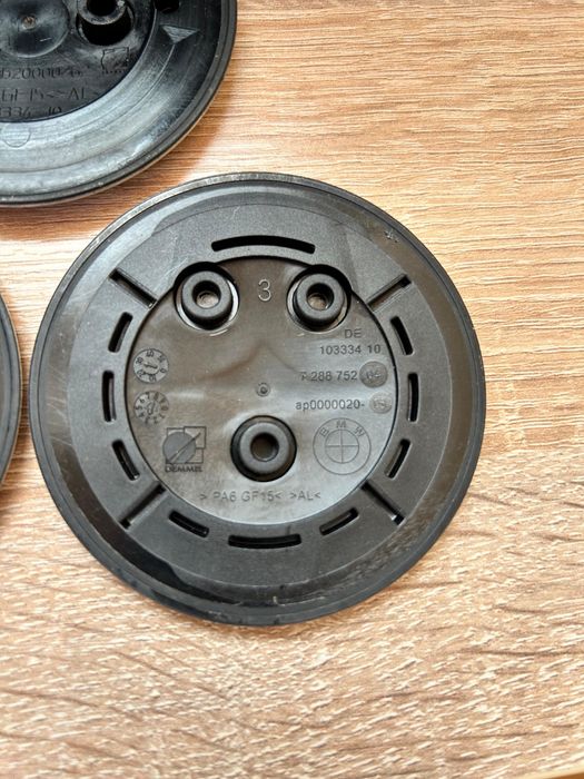 7288752 BMW емблема  103334-10