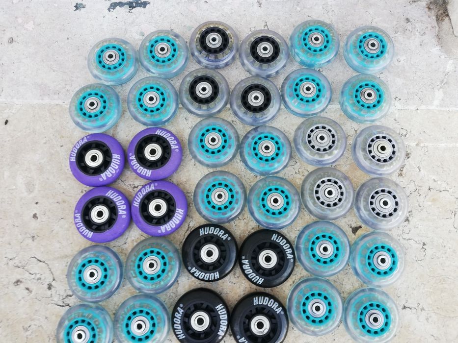 Vendo Roda suplente de patins em linha completamente novos