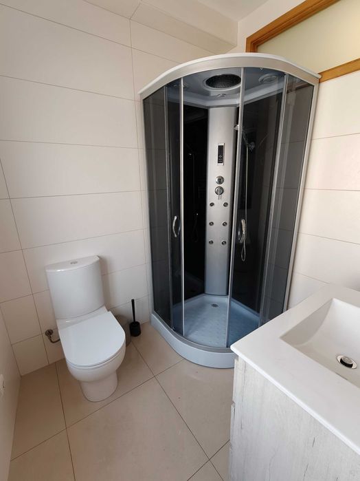 Quarto com WC Privado  perto das Universidades (Permite deslocação a pé)