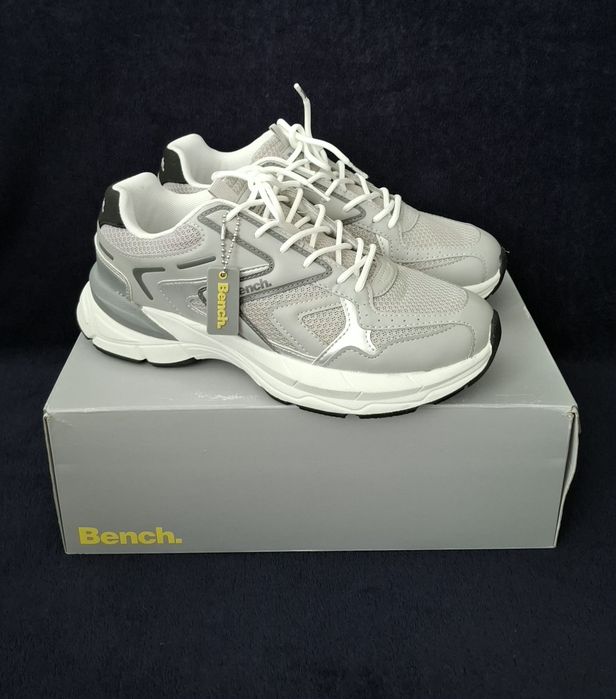 Nowe buty Bench.