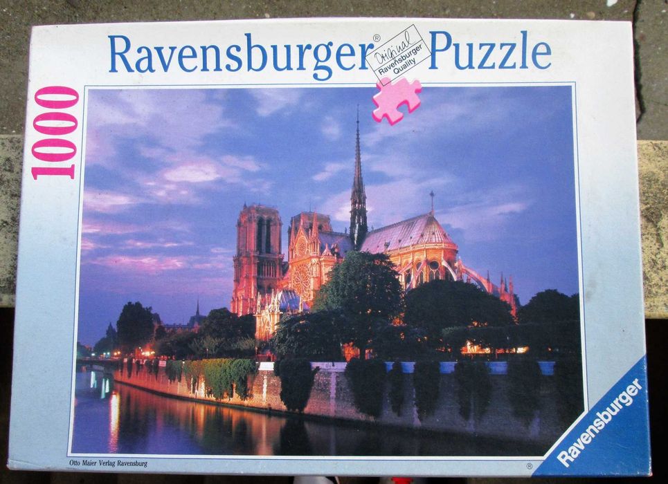 Puzzle 1000 peças Ravensburger Notre Dame de Paris, anos 90