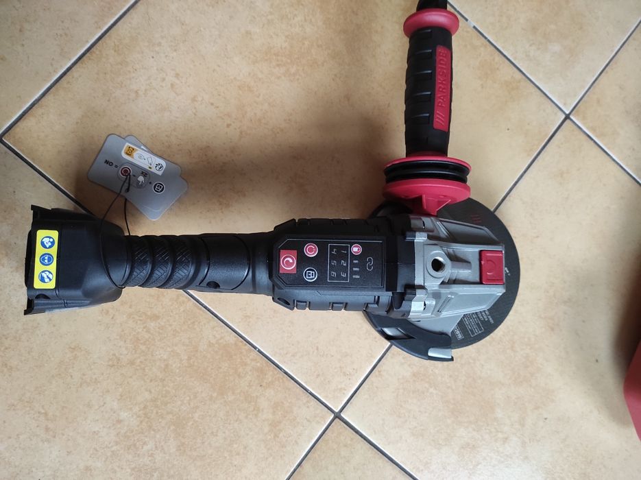 2024 рік Болгарка акумуляторна НІМЕЧЧИНА Parkside PWSAP 20-Li F6 УШМ