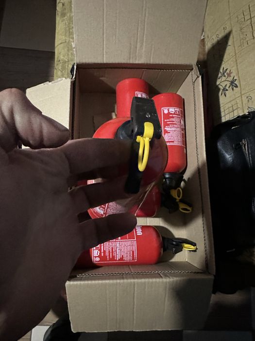 Вогнегасник автомобільний,порошковий,2024року випуску