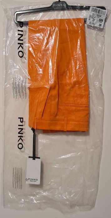 Spodnie cygaretki Pinko rozmiar 38