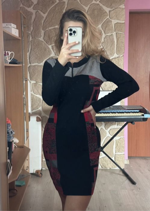 Czarna sukienka z wstawkami XL 42