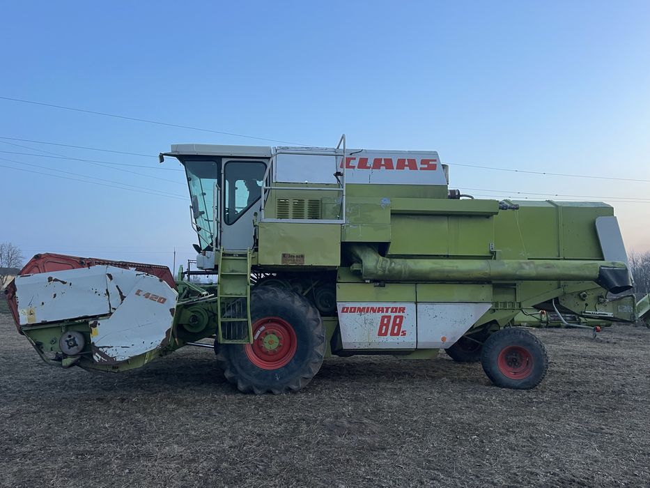 Claas Dominator 88s свіжо привезений