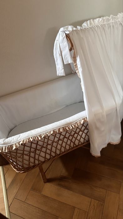 Berço em Vime com Colchão