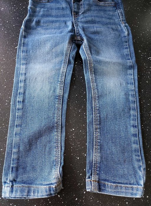 DENIM CO. Spodnie jeansowe rurki przecierane granatowe roz. 92