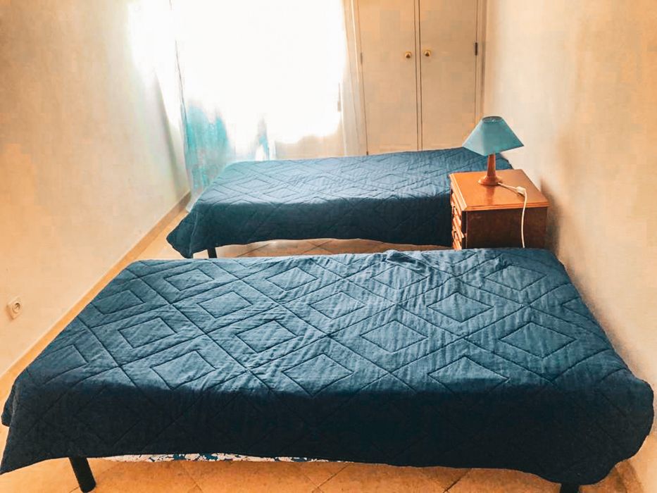 Apartamento T2 para arrendamento ANUAL