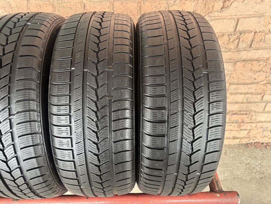 Комплект Зимових шин 225/60R16 Nexen