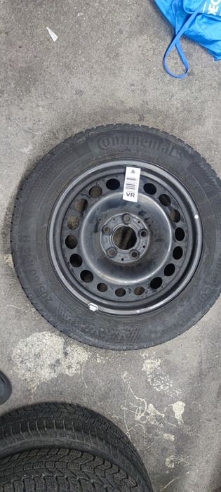 Opony Continental/Hankook 16" zimowe stan bdb