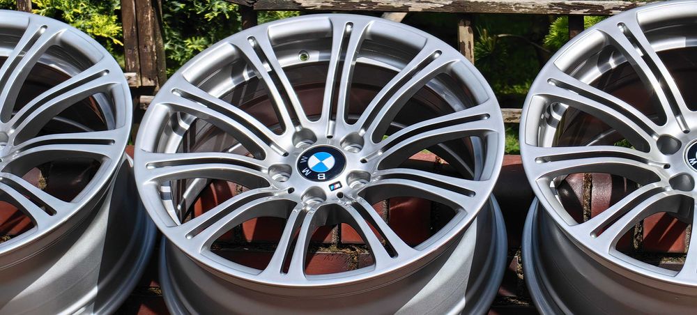 Kute felgi BMW E90 E92 E93 M3 style 220 19"