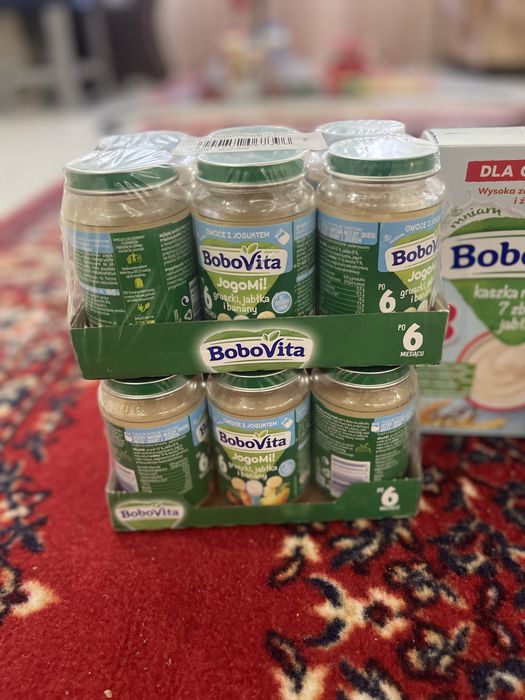 Дитяче харчування (каша, пюре) Bobovita, йогурт Humana