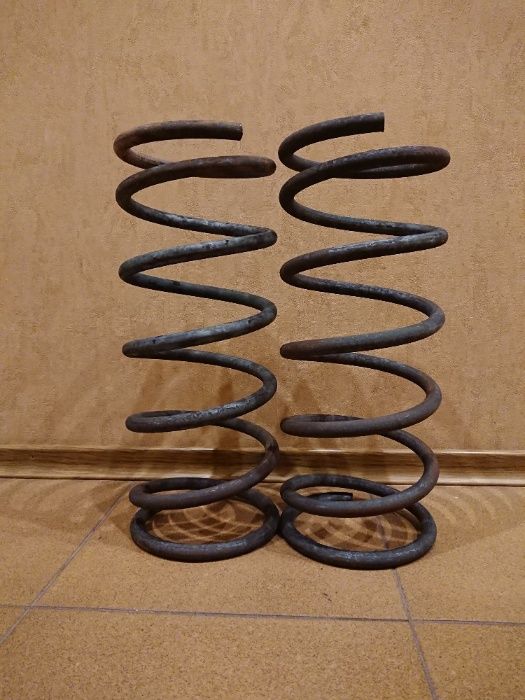 Пружины усиленные Mitsubishi Pajero (Wagon, Sport) L200