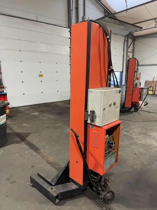 Podnośnik kolumnowy TIR 6 kolumn 30ton UDT Finkbeiner