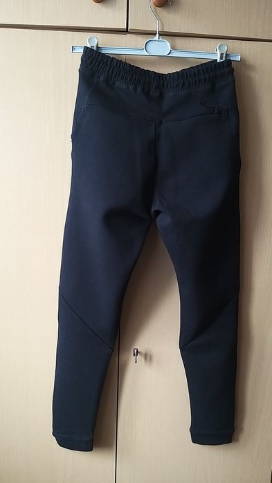 Spodnie dresowe Pull&Bear XS Slim Fit